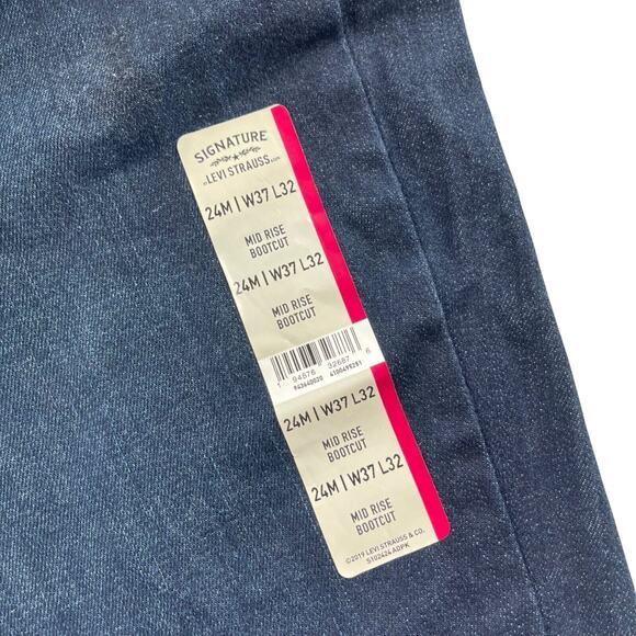 Signature Levi Strauss Jeans Women Plus 24 Dark Wash Mid-rise Bootcut - Picture 4 of 9
